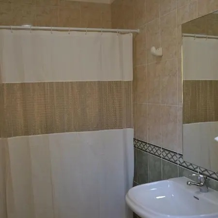 Robertapartments 2 *